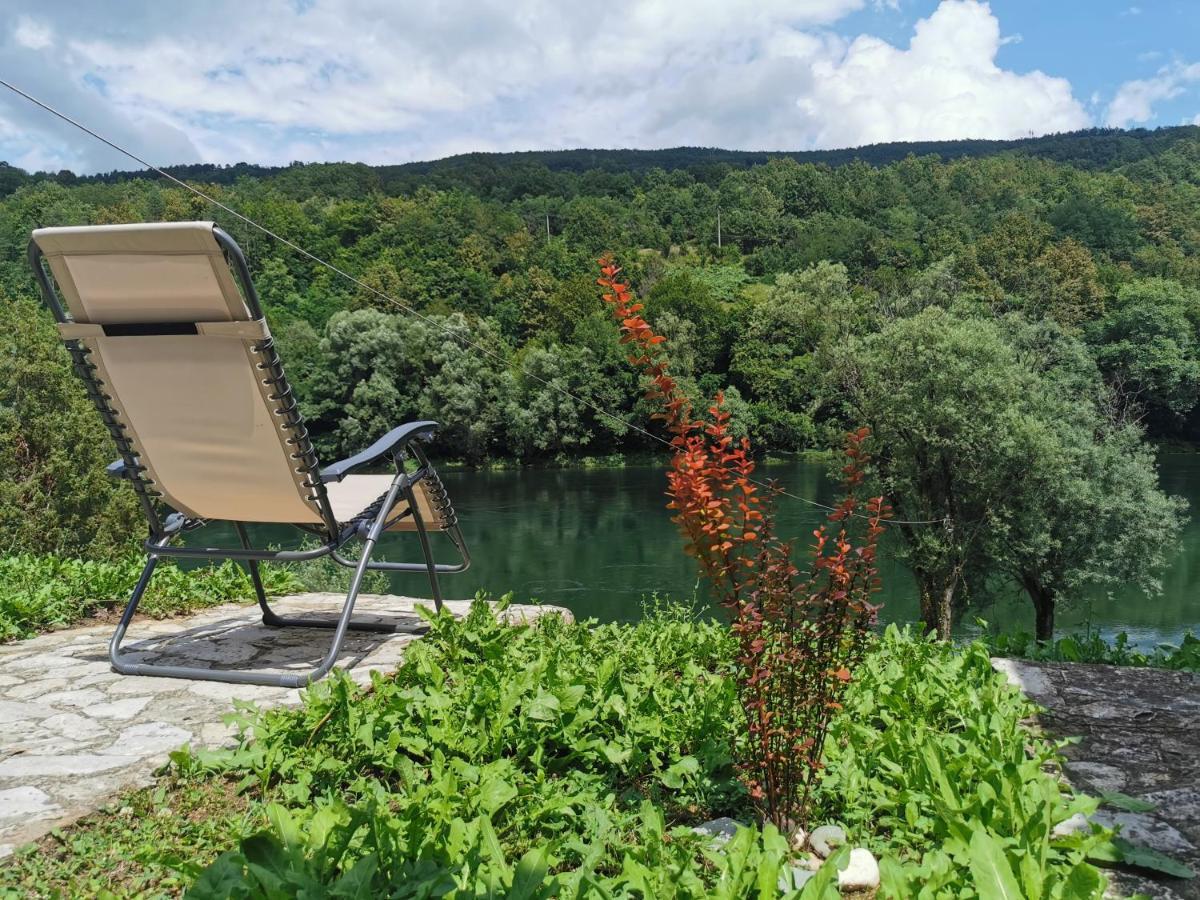 Brvnara Na Obali Reke Drine Vila Beserovina Exterior foto